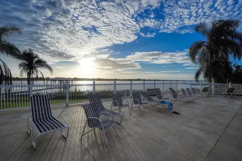 Camp Florida RV Resort