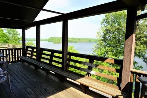 Holiday Hills Resort