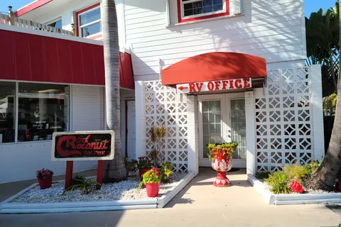 Red Coconut RV Resort
