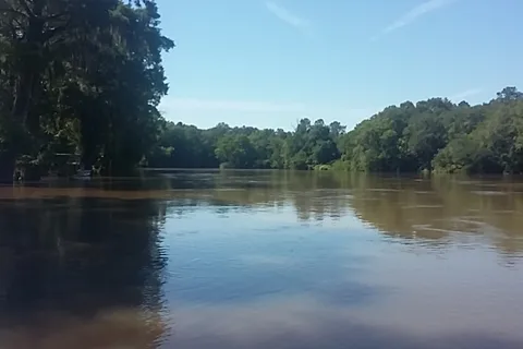 Rocky Bend Flint River Retreat