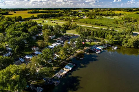 Winjums Shady Acres Resort