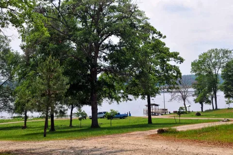 North Shore Landing RV Park, Cabins and Guest House