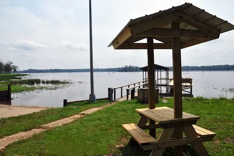 North Shore Landing RV Park, Cabins and Guest House