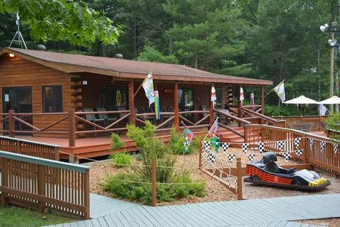 Hill and Hollow Campground and RV Park