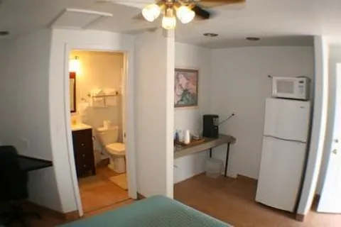 Turner Inn and RV Park