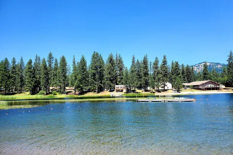 Westbay RV Park on Deer Lake