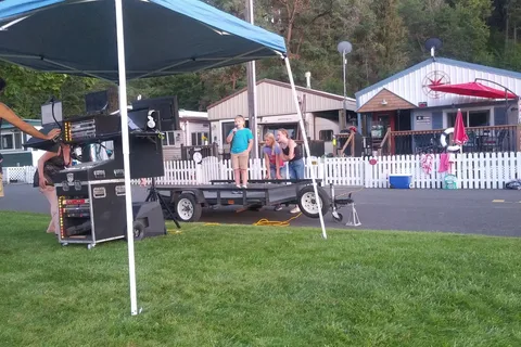 Westbay RV Park on Deer Lake