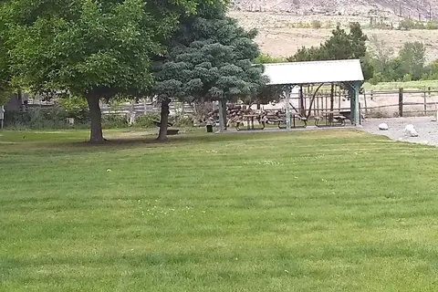 Margie's Riverside RV Park