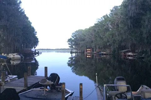 Lake Rousseau RV Park