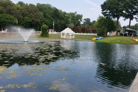 Bethpage Camp Resort