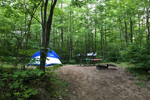 Riviere-a-la-peche Campground - La Mauricie National Park