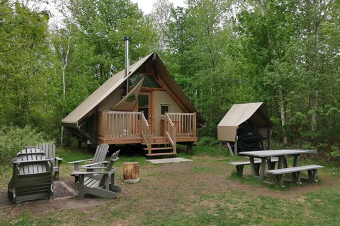 Riviere-a-la-peche Campground - La Mauricie National Park