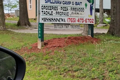 Woodys Camp and Bait
