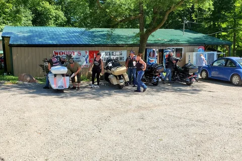 Woodys Camp and Bait