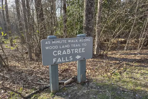 Crabtree Falls Campground - Blue Ridge Parkway National Park