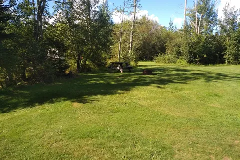 Crystal Beach Campground and Cottages
