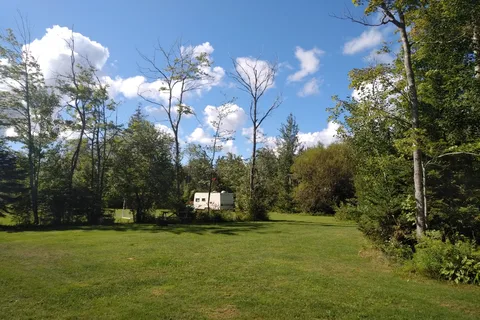 Crystal Beach Campground and Cottages