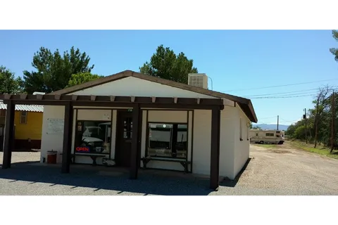Apache Mobile RV Park