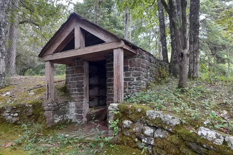 Front - Wall Doxey State Park