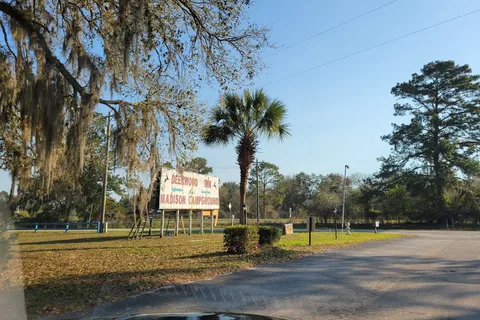 Deerwood Madison Campground and Motel