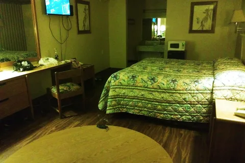 Deerwood Madison Campground and Motel
