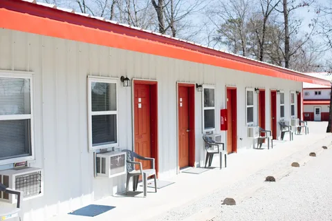 Beaver Dam Dive Shop & Resort
