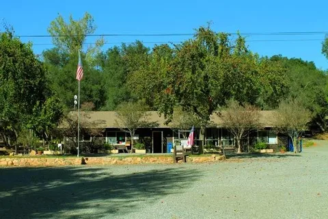 Woods Valley Kampground and RV Park