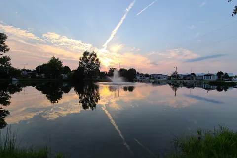 Golden Pond RV Resort