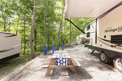 Happy Camper RV Park Lake Cumberland