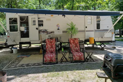 Breezy Hill Campground