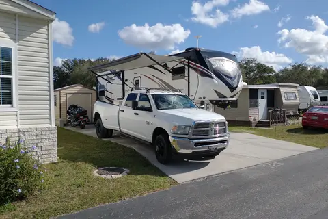 Waters Edge RV Resort
