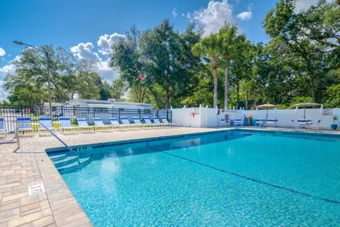 Waters Edge RV Resort