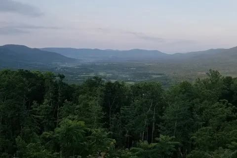 Peaks of Otter Campground - Blue Ridge Parkway National Park