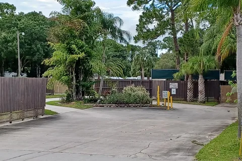 Sunnier Palms Nudist Park and Campground