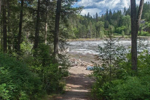 Cascade Cove RV Park and Campground