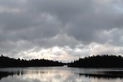 Open Bay Lodge