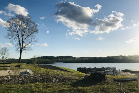 Charles Mill Lake Park Muskingum Watershed Conservancy Dist