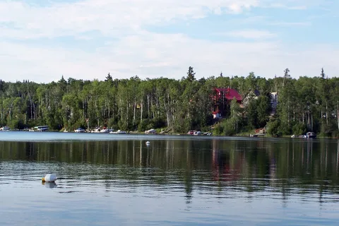 Pierce Lake Lodge