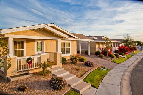 Pueblo El Mirage RV Resort and Country Club