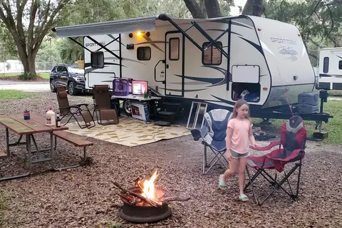 Lake In The Forest Resort RVS And Cabins
