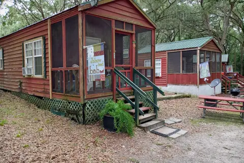 Lake In The Forest Resort RVS And Cabins