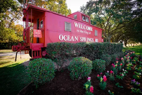 Majestic Oaks RV Resort