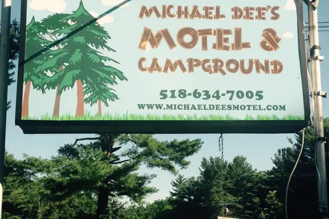 Country Campsites at Michael Dees Motel