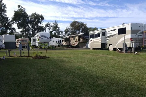 Lone Pine RV Park