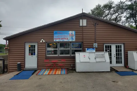 River of Lakes Campground and Resort