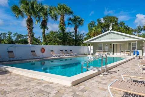 Naples RV Resort