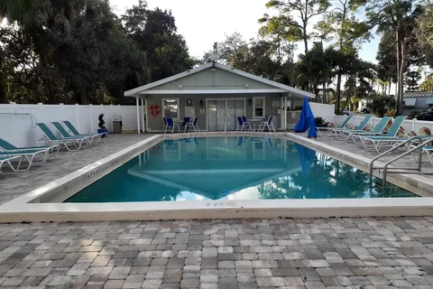 Naples RV Resort