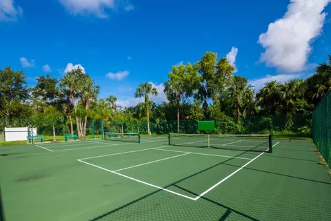 Naples RV Resort