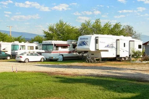 Travellers Rest Cabins and RV Park