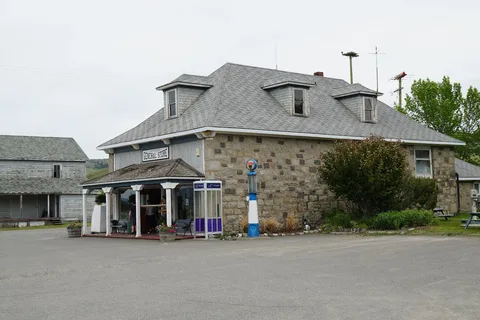 Quilchena On the Lake Golf and RV Park